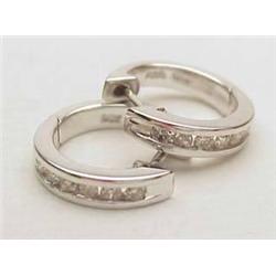 14kt white gold diamond hoop earrings .22Ctw
