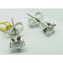 14kt white gold diamond stud earrings .50Ctw  SI 