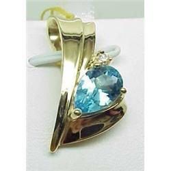 14kt yellow gold slide pendant with 9.6mm peat sh