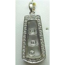 14kt white gold pendant with floating diamonds .1