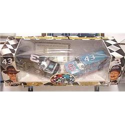 NASCAR Richard Petty-Dale Earnhardt Crew Cab & Ra