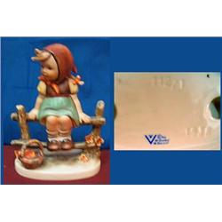 Hummel  TMK4   #112/1   "Just Resting"