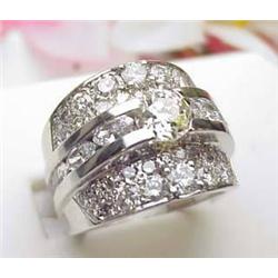 Lady s 14kt white gold diamond band 3Ctw (center 