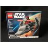 Image 1 : LEGO® Star Wars™ - Sith Infiltrator Microfighter 75224