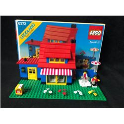 Vintage Lego Classic Town 6372 Legoland Town System (1982) VERY RARE SET