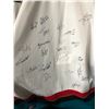 Image 2 : KELOWNA ROCKETS TEAM SIGNED HOCKEY JERSEY (MEMORIAL CUP CHAMPS)