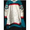 Image 3 : KELOWNA ROCKETS TEAM SIGNED HOCKEY JERSEY (MEMORIAL CUP CHAMPS)