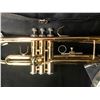 Image 2 : TRUMPET W/ ACCESSORIES & CASE
