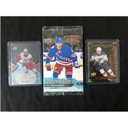 HOCKEY TRADING CARDS LOT