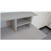 Image 2 : White Desk w/ 2 Drawers, Hutch & Rolling Arm Chair (RM-302)