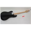 Image 8 : Silvertone Bass Guitar with Case (RM-Music)