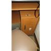 Image 2 : Small Desk w/ Chair (RM-322)