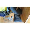 Image 8 : Contents of Cabinet (RM-221)