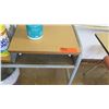 Image 2 : Desk, Tissues, Wet Wipes, Trash Bin (RM-221)