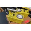 Image 8 : Geiger Radiation Meters (RM-121)
