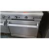 Image 8 : Imperial 6-Burner Stove Top w/ 2 Ovens (RM-Kitchen)