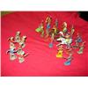 25 Metal Toy Cowboys & Indians