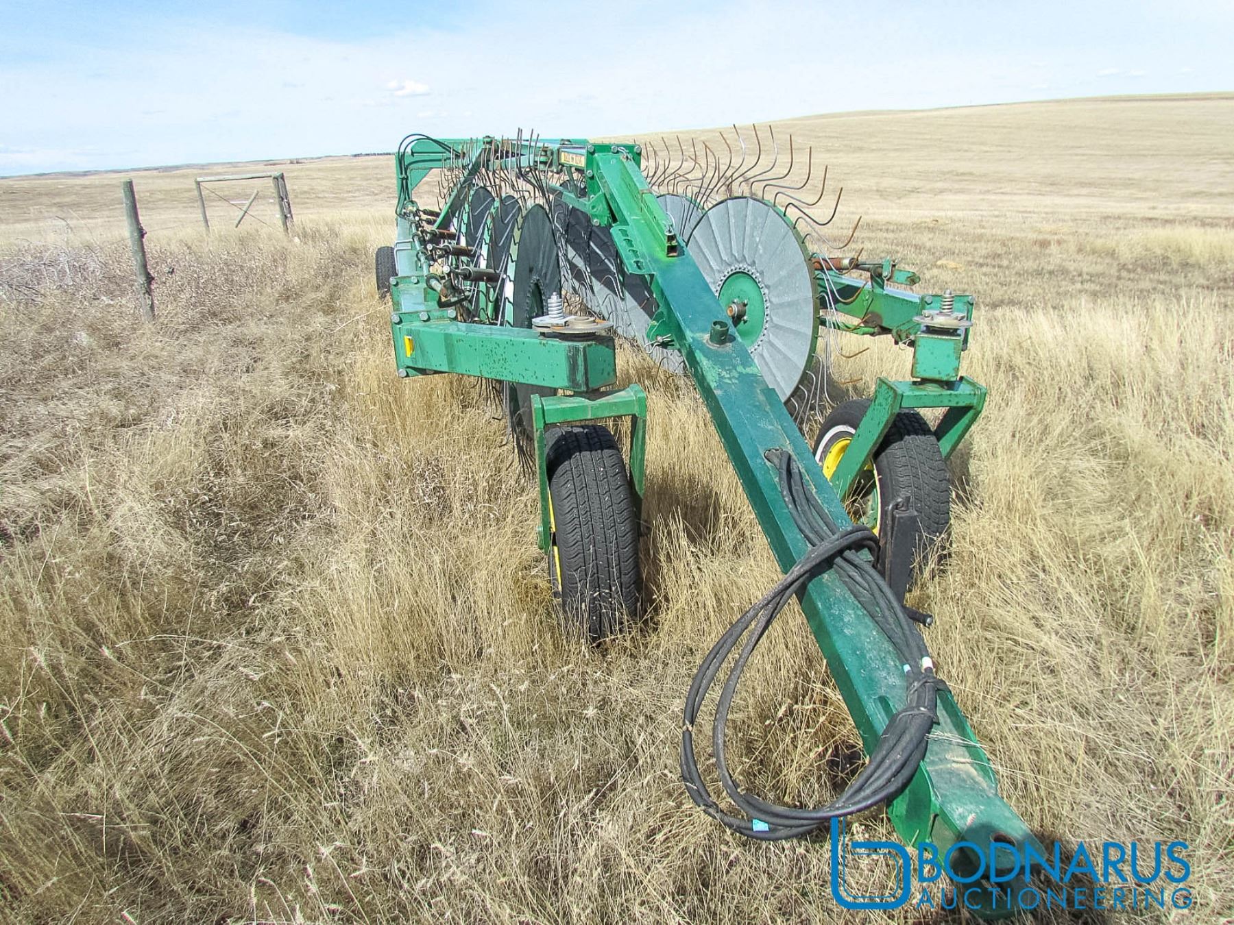 2005 22ft Bale King V Rake 10 Wheel