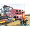 Image 13 : 2010 Premier M150 Swather with D60 MacDon Sliding Table Header 30Ft Double Drive Split Reel