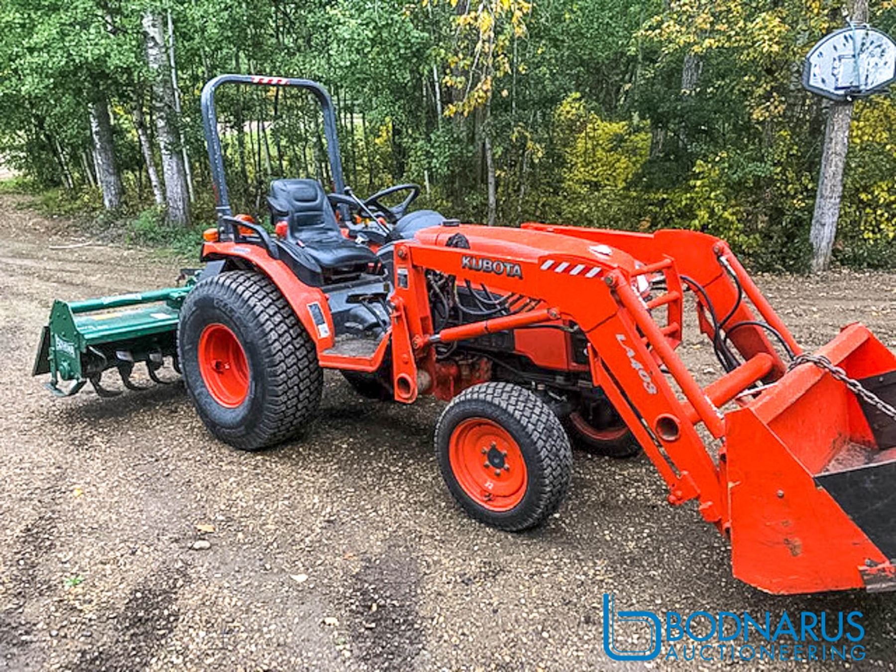 2005 Kubota B2630 Diesel Tractor with Loader & 3PTH