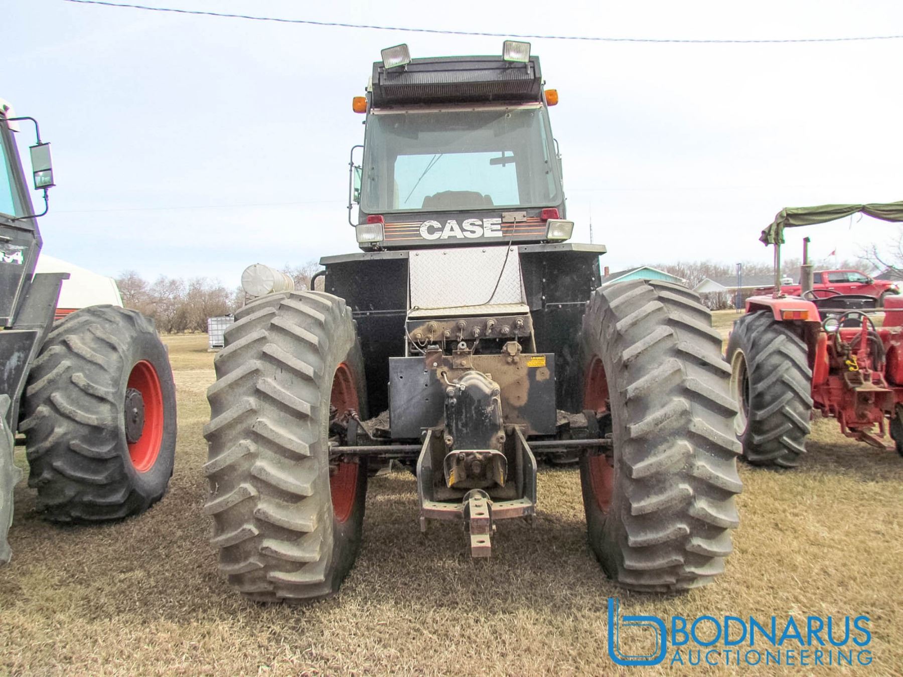Case 4454 1984 4494 Case B& W showing 6715 hrs, 23.1x34 tires #16238050ICE SOLD ...