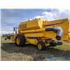 Image 8 : 2001  NH TX66 Combine w/Swathmaster P/U