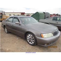 2001 - INFINITI Q45