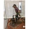Image 8 : Large Dee Flagg Wood Carving and Case