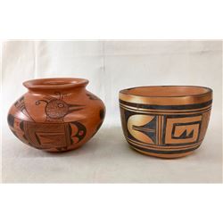 2 Vintage Hopi Pots