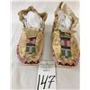 Image 8 : Vintage Beaded Moccasins