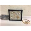 Image 1 : Hohokam Shell Bracelet and Artifacts