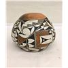 Image 8 : Mid-Century Acoma Pueblo Pot