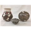 Image 1 : Three Hopi Pots by Sylvia Naha
