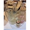 Image 5 : 10 Vintage Milk Bottles