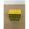 Image 2 : Lot of 5 Pilz PZE X4VP Safety Relays