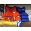 Image 1 : PAIR OF LIFE JACKETS AND NEW ROPE