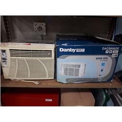 PAIR OF WINDOW A/C