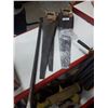 Image 1 : SAWS AND BAR