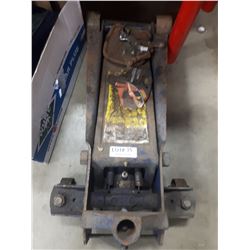 HEAVY DUTY FLOOR JACK
