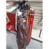 Image 1 : GOLF CLUBS AND BAGS