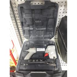 STAPLE GUN