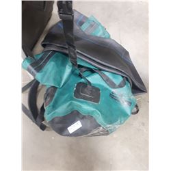 WATER PROOF BAG W/ PUMP AND INNER TUBE