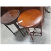 Image 1 : TWO SMALL ROUND OCCASIONAL TABLES