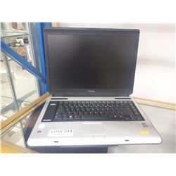 TOSHIBA LAPTOP