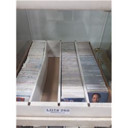 TRAY OF FOOTBALL CARDS