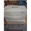 Image 1 : BAYCREST SEWING MACHNE