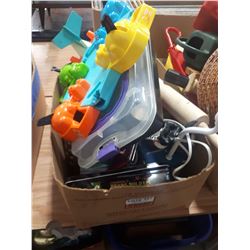BOX OF VINTAGE TOYS INCLUDING FISHER PRICE