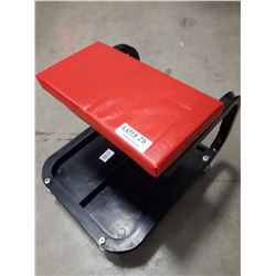 NEW MECHANICS SHOP STOOL WITH TOOL TRAY