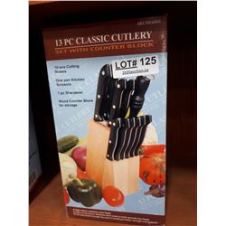 NEW 13 PIECE KNIFE SET WITH BLOCK