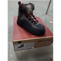 NEW BARE FISHING KERMODE BOOT SIZE 8